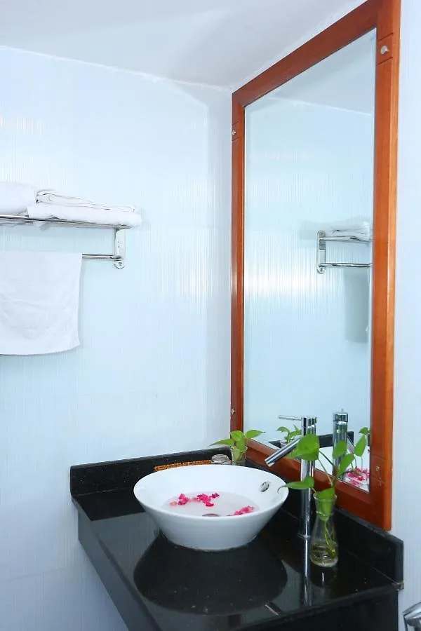 Son Tra Green Hotel & Apartment Da Nang