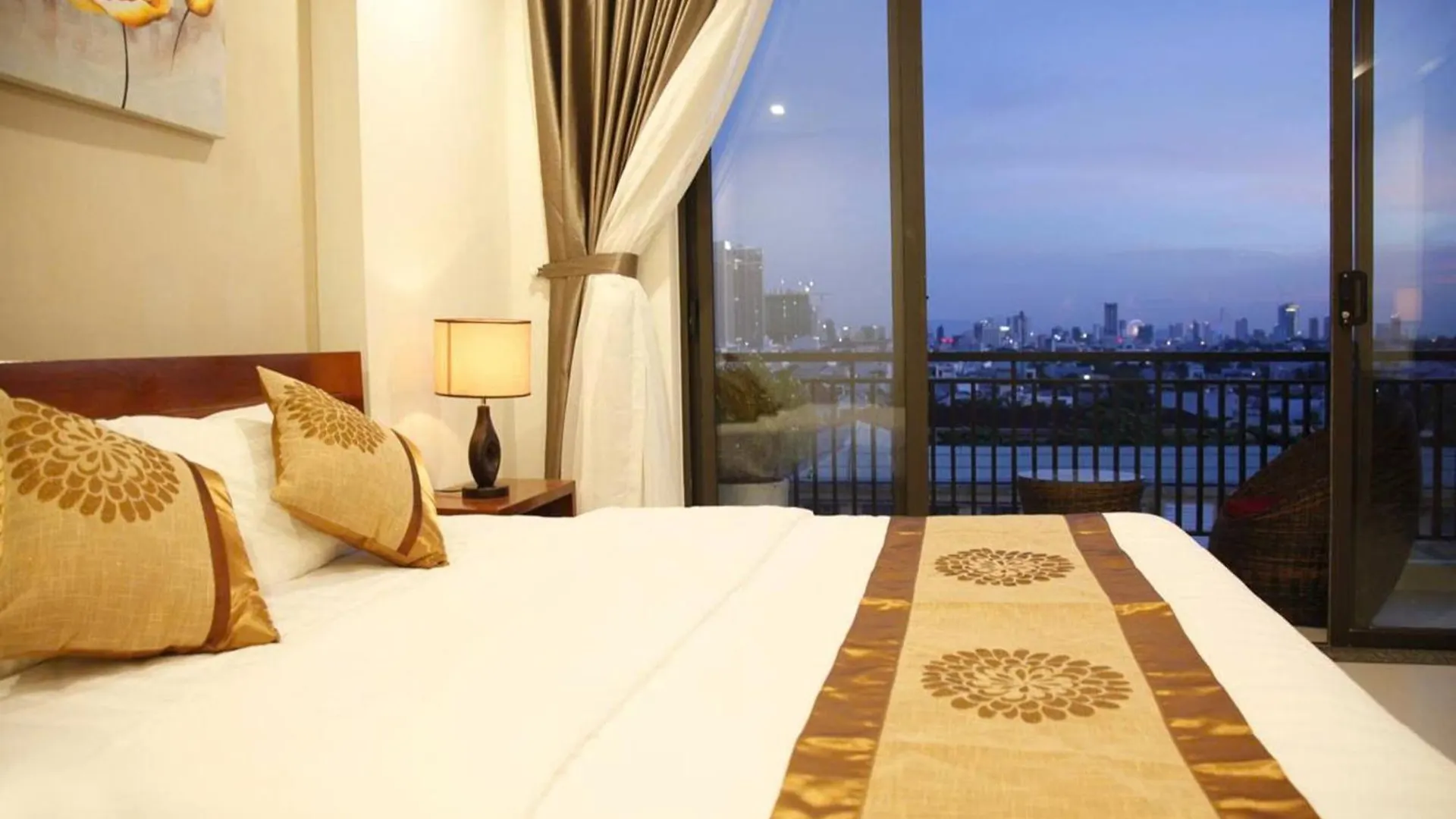 Son Tra Green Hotel & Apartment Da Nang