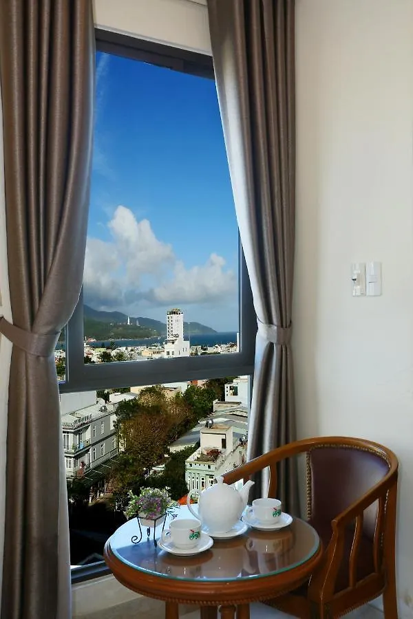 Son Tra Green Hotel & Apartment Da Nang