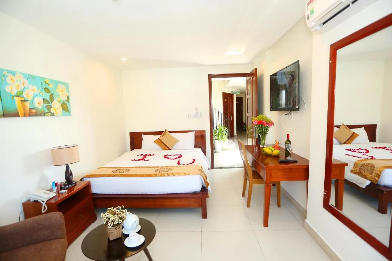 Son Tra Green Hotel & Apartment Da Nang